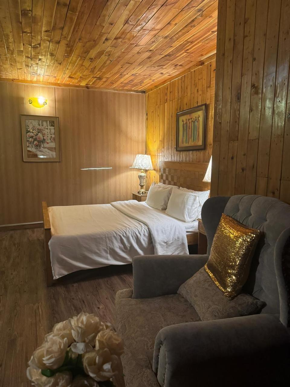 Pine Ridge Cottages Nathia Gali Экстерьер фото